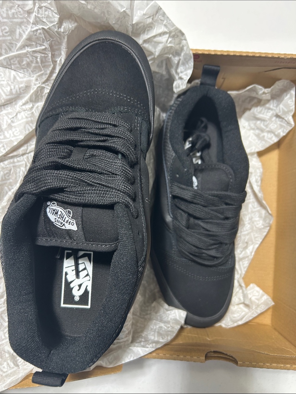 Vans Men's Black Low-Top Lace-Up Sneakers Knol Skool